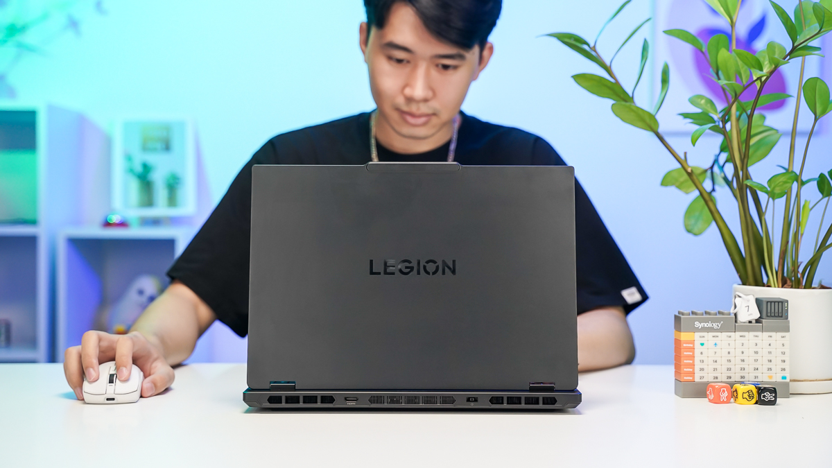 Đánh giá hiệu năng Lenovo Legion 5 2025: Mỏng nhẹ đầu bảng, 8GB VRAM RTX 5070 có "cân" max setting game AAA ?